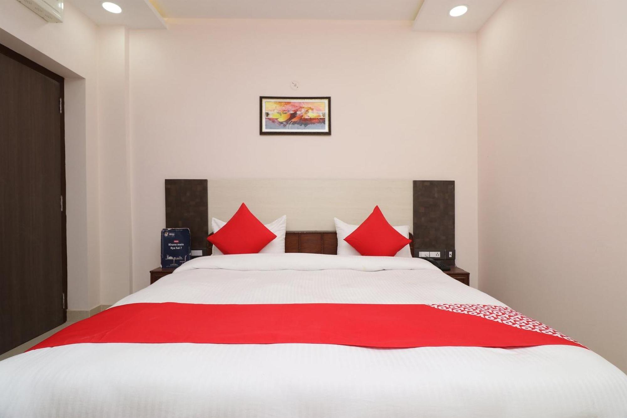 Hotel Centre Point Gorakhpur Dış mekan fotoğraf