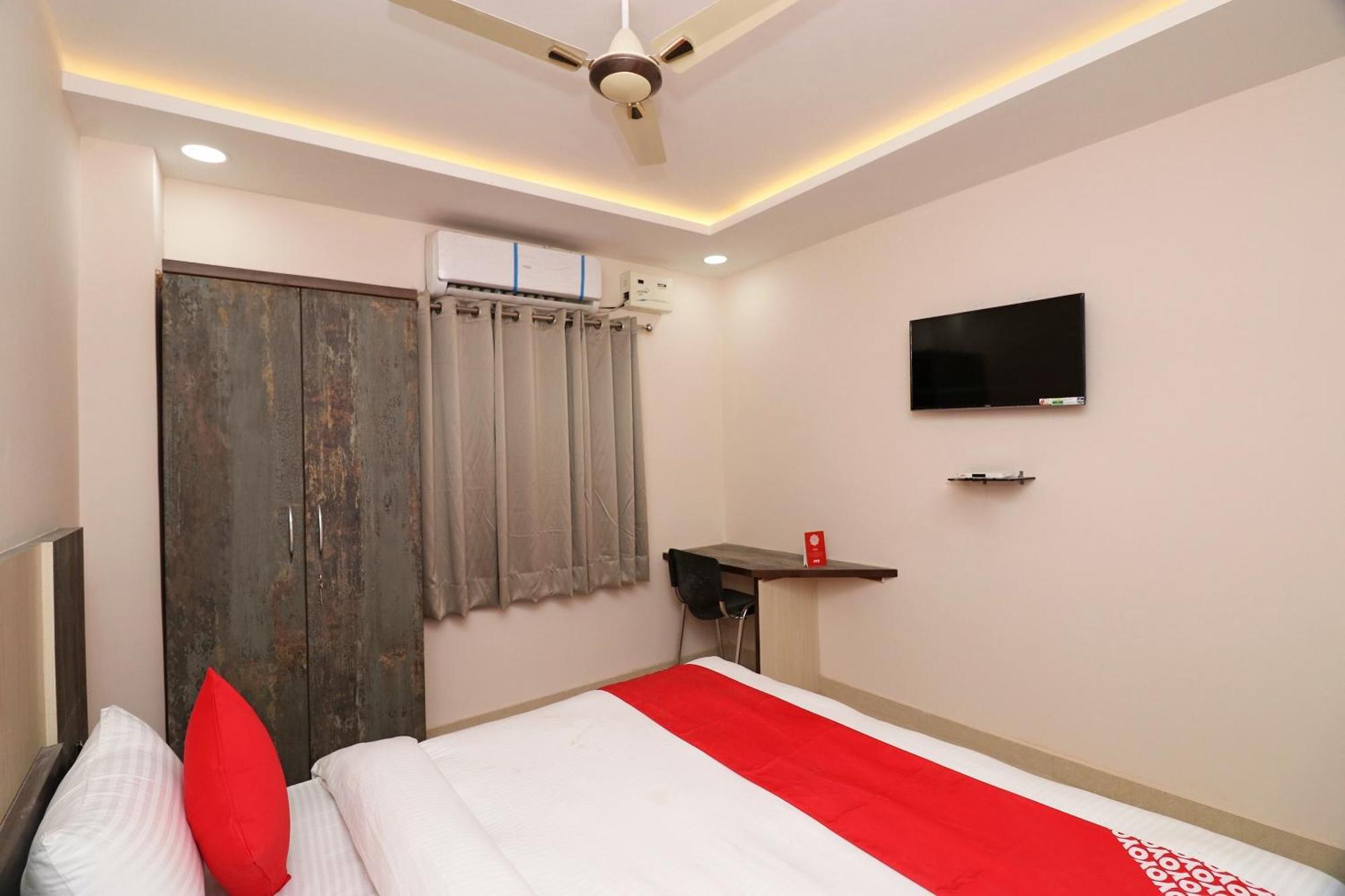 Hotel Centre Point Gorakhpur Dış mekan fotoğraf