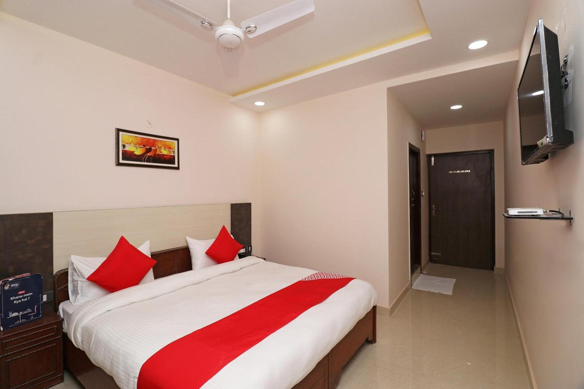 Hotel Centre Point Gorakhpur Dış mekan fotoğraf