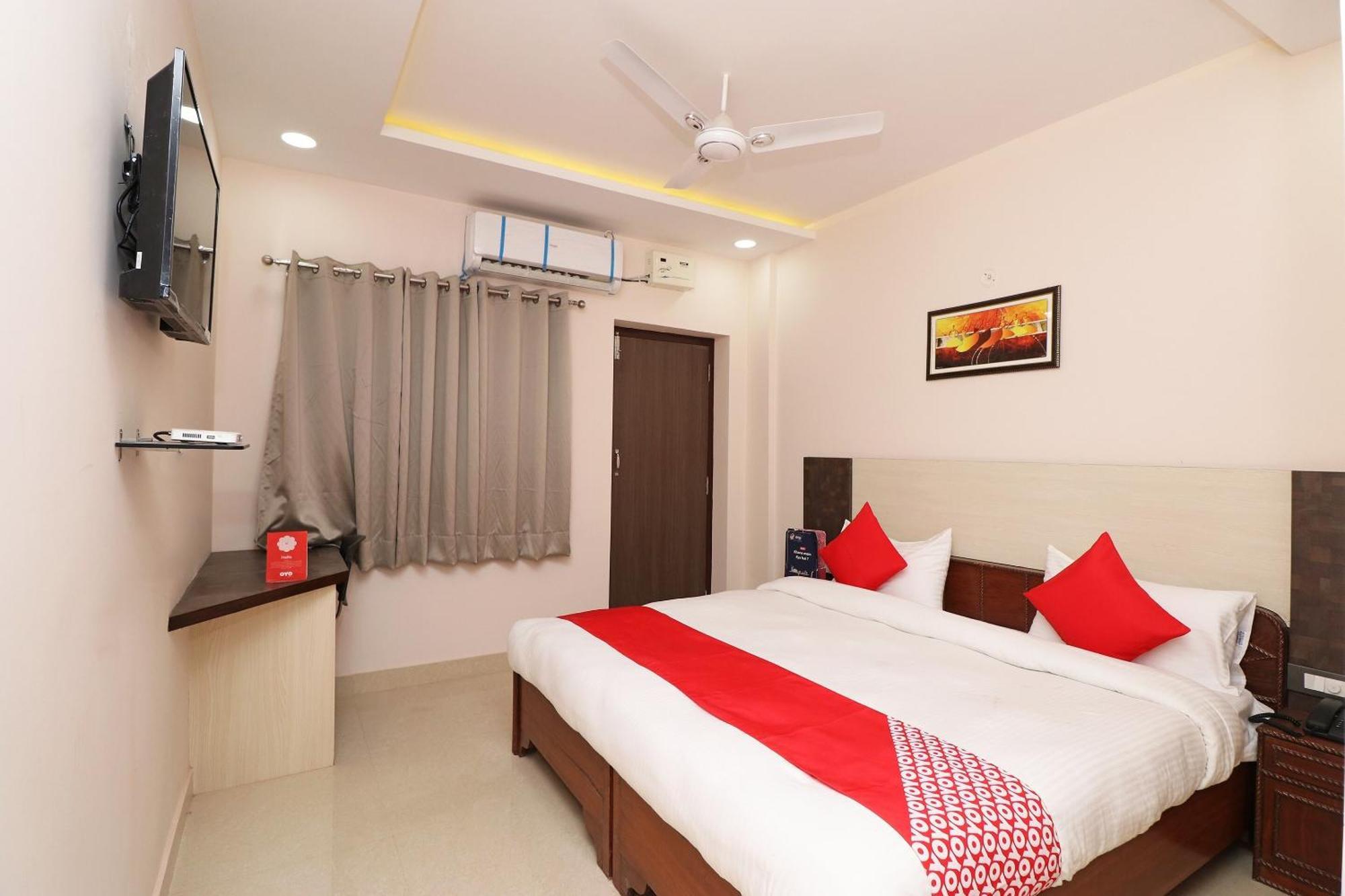 Hotel Centre Point Gorakhpur Dış mekan fotoğraf